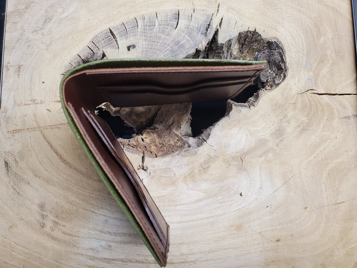 Avocado/Brown Bifold Leather Wallet