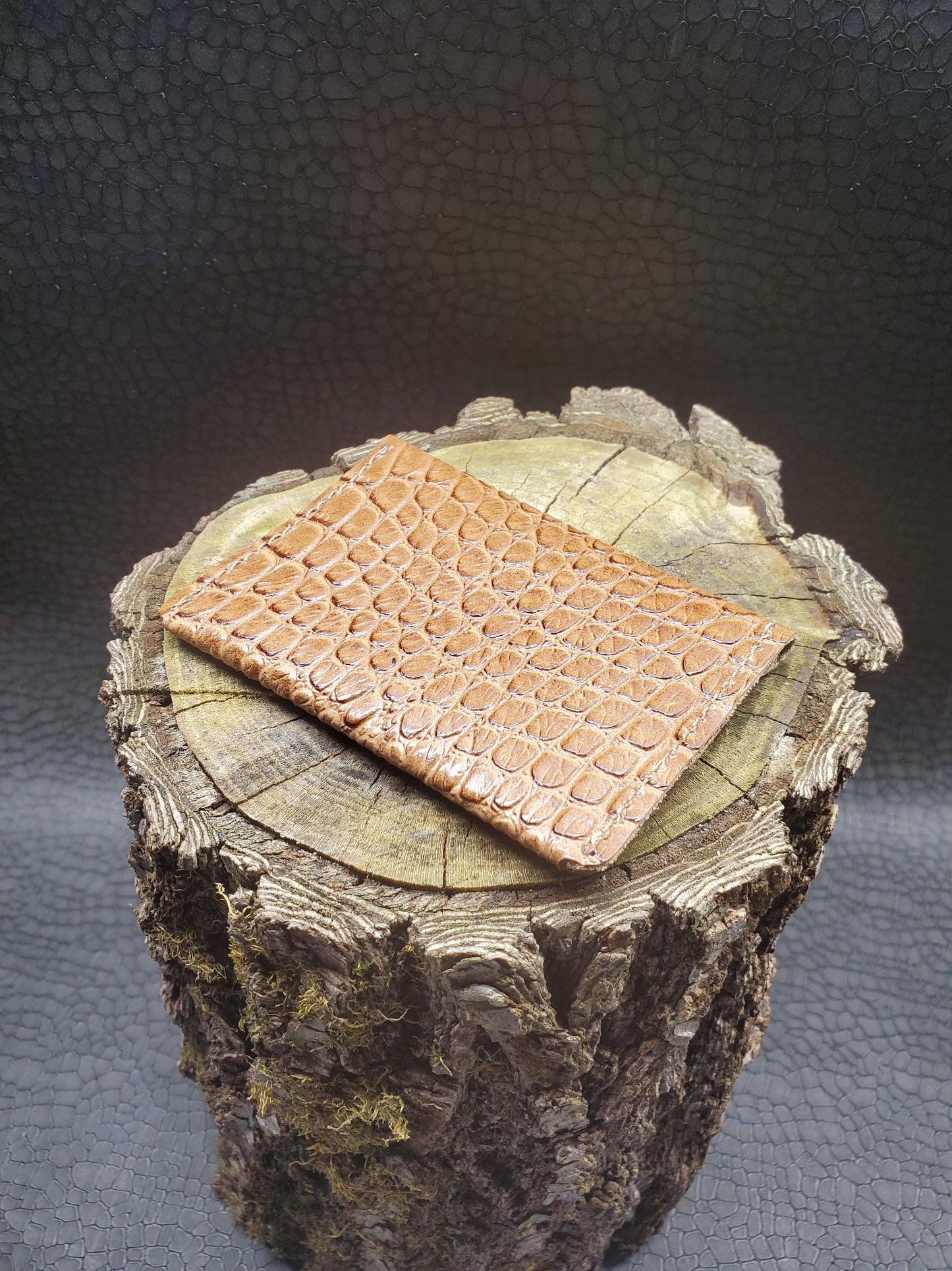 WHYTECLIFF (CROCO EMBOSSED WHISKEY)